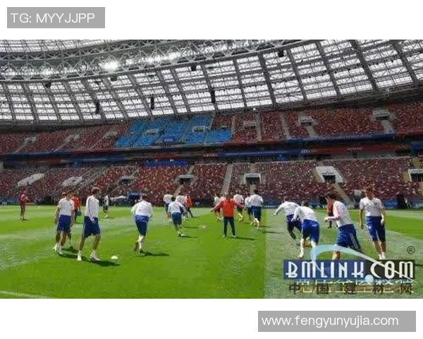 掌握足球头顶技巧提升比赛表现的全面指南